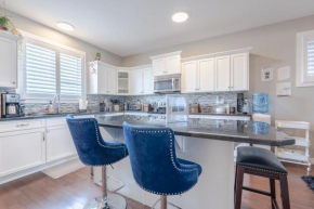 Luxurious 3-Bedrooms with Office & Media Room